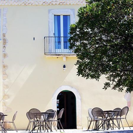 Masseria Procacci อิสกิเตลลา ภายนอก รูปภาพ