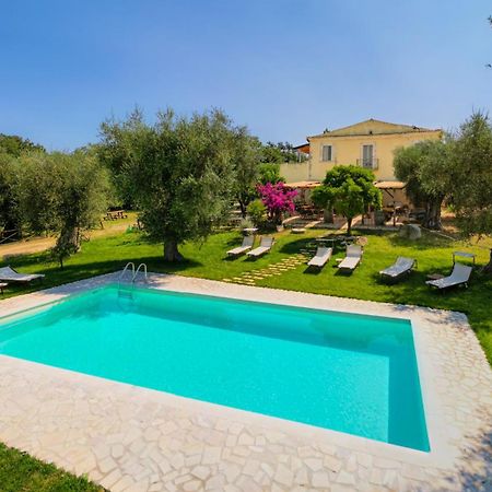 Masseria Procacci อิสกิเตลลา ภายนอก รูปภาพ