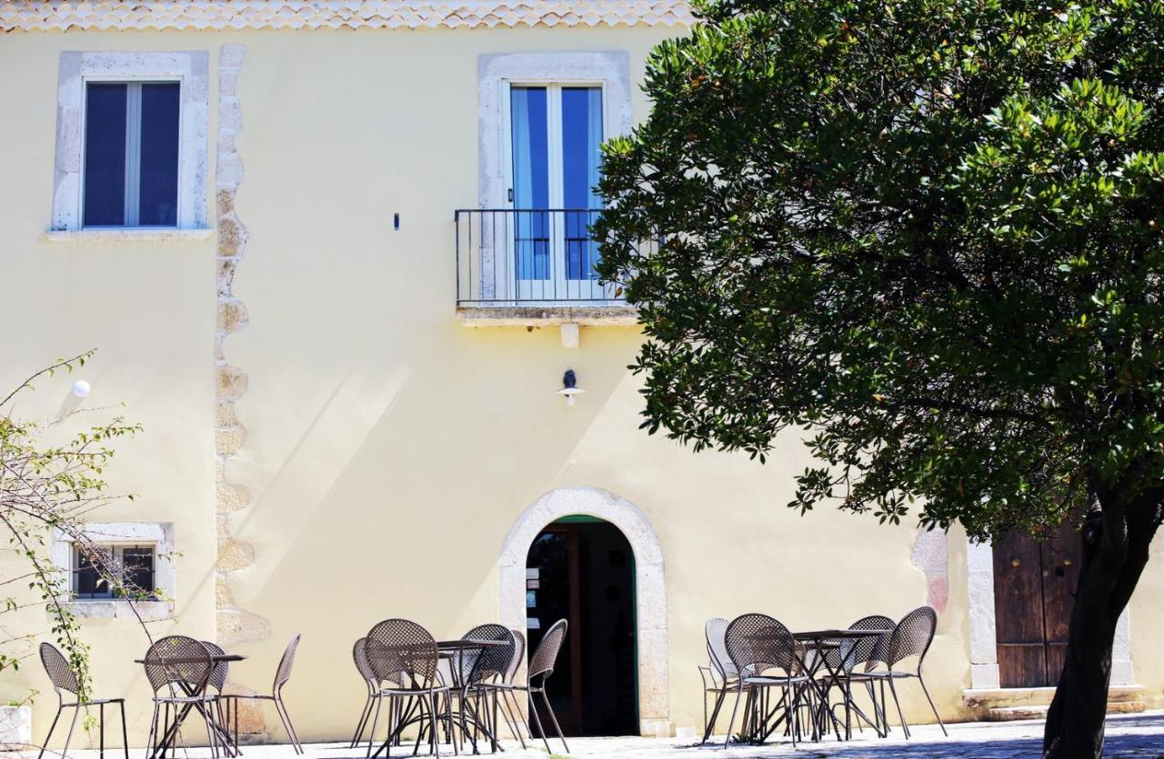 Masseria Procacci อิสกิเตลลา ภายนอก รูปภาพ