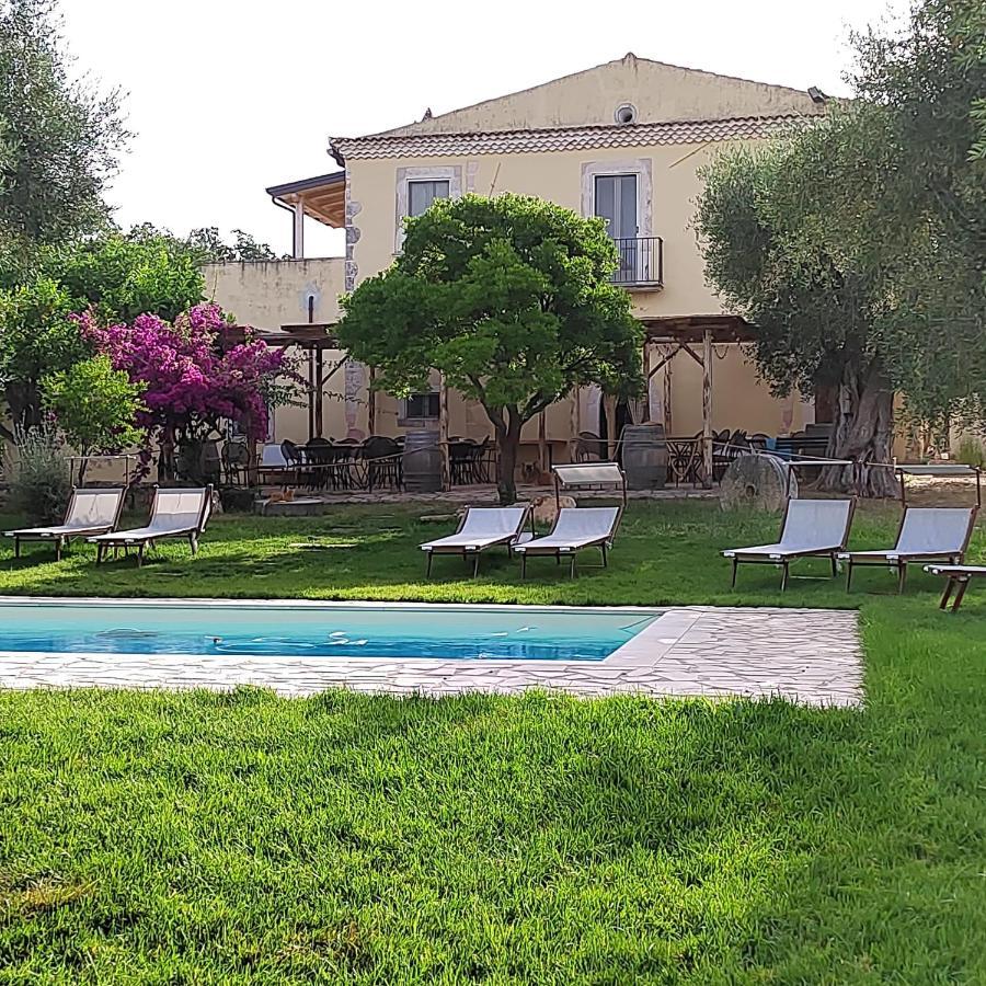 Masseria Procacci อิสกิเตลลา ภายนอก รูปภาพ